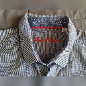 Robert Graham XL. 22x31.